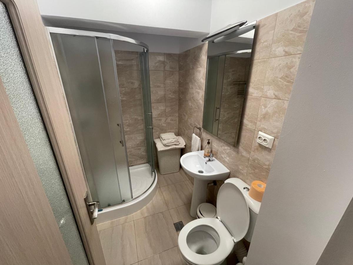 Deluxe Single Room Apartament Bragadiru Exterior foto